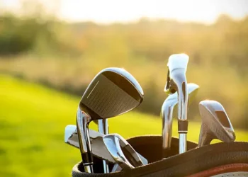 7 Expert Tips for Choosing the Right Golf Equipment