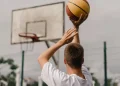 A Beginner’s Guide to Shooting a Basketball with Accuracy