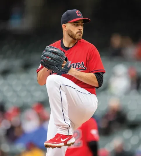 A Quick Win for Youth Infielders: Mastering Glove Presentation