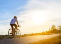 Top Tips for Cycling Safely in the Sun