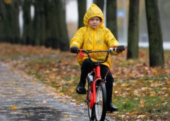 Cycling with Kids in the Rain: Tips for a Fun and Safe Ride
