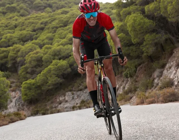 Setting Effective Road Cycling Goals for Improved Performance