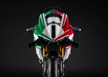 Ducati Panigale V4 Tricolore: A Tribute to Italian Excellence and Performance