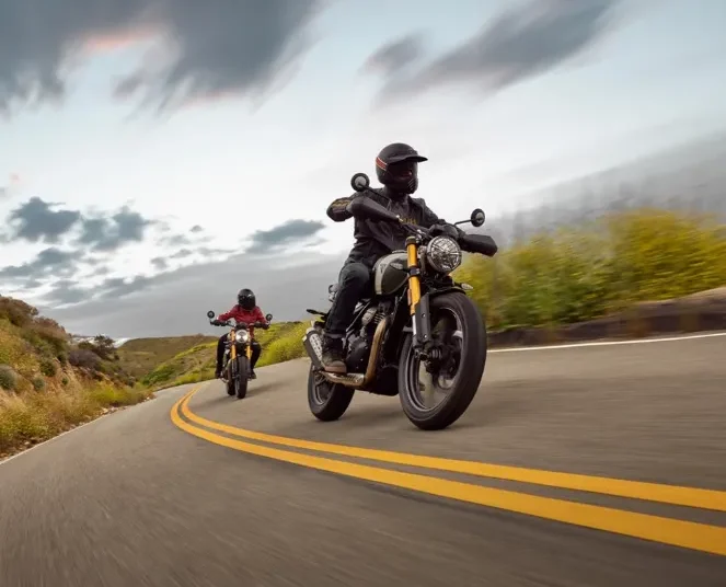 Triumph’s Modern Classics: The All-New Speed 400 and Scrambler 400 X