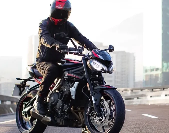 Triumph Launches Upgraded Street Triple R and RS in India
