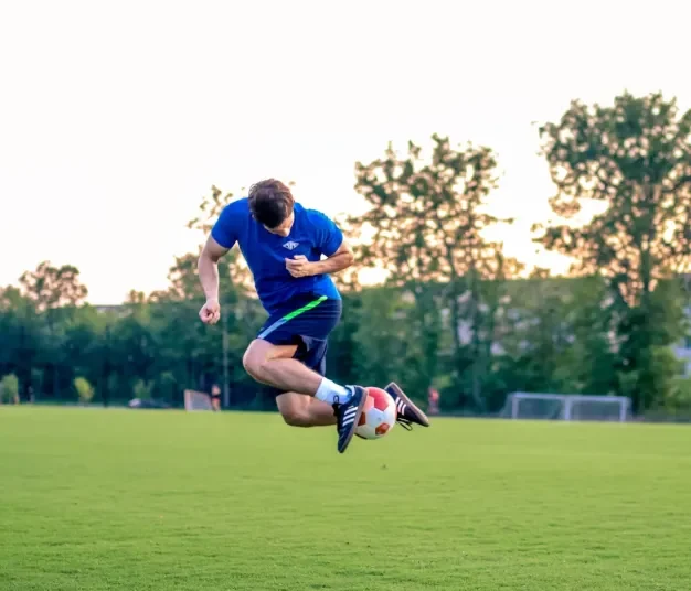 How to Improve Your Soccer Skills with Just 9.6 Minutes of Practice a Day
